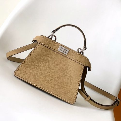 20240515_i1715751578_1814_0_jpg_f7e22320-4715-4fcb-92d3-f1fd5caa15ed Peekaboo ISeeU Petite 20 Bag Light Brown Leather Shw