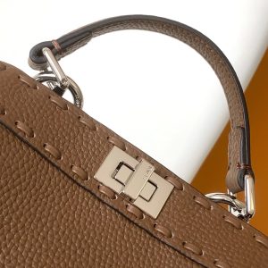 20240531_i1717132733_7409_6_jpg_4666675a-968b-42bb-9a7d-ff86a531e129 Peekaboo ISeeU Petite 20 Bag Chocolate Leather Shw