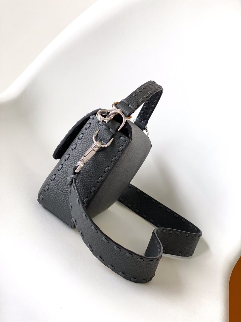 Fendi Baguette 27 Bag Black Calfskin Shw