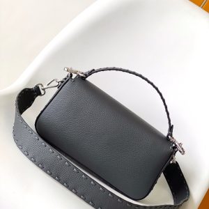 Fendi Baguette 27 Bag Black Calfskin Shw