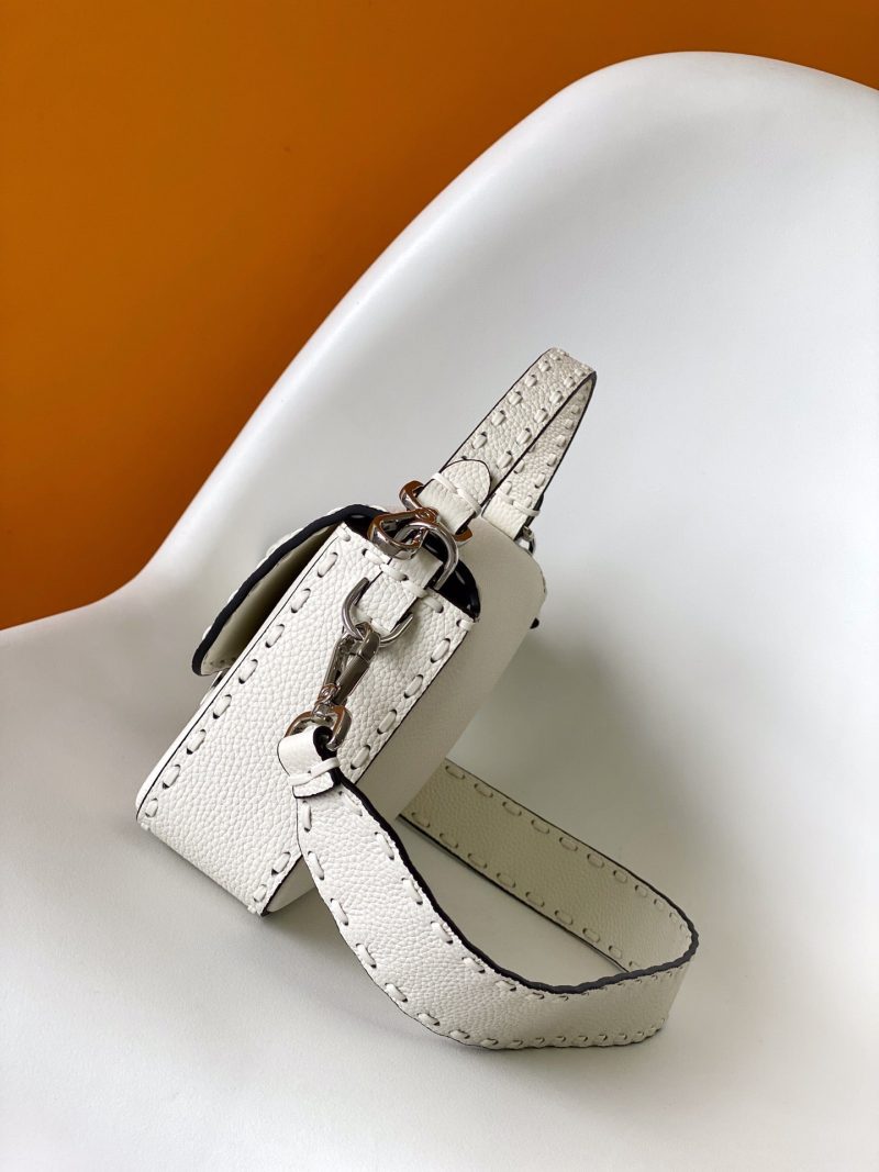 Fendi Baguette 27 Bag White Calfskin Shw