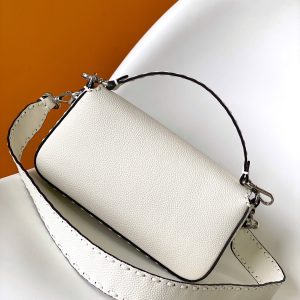 Fendi Baguette 27 Bag White Calfskin Shw