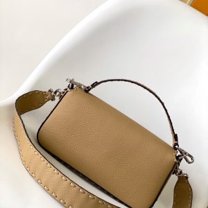 Fendi Baguette 27 Bag Light Brown Calfskin Shw