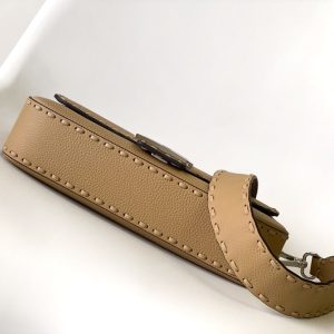 Fendi Baguette 27 Bag Light Brown Calfskin Shw