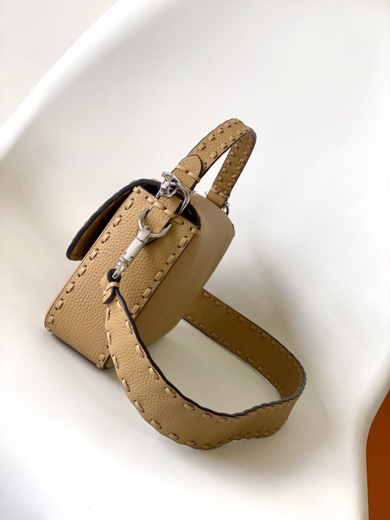 Fendi Baguette 27 Bag Light Brown Calfskin Shw