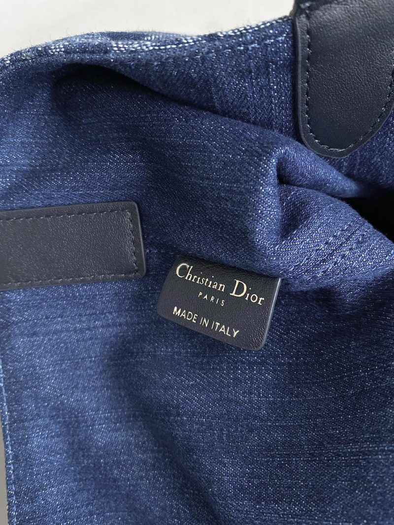 20240611_i1718095311_6533_6_jpg MEDIUM TOUJOURS 28 BLUE DENIM OBLIQUE JACQUARD