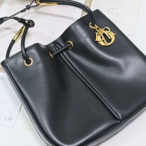 MEDIUM 34 NOLITA BAG IN BLACK SMOOTH CALFSKIN