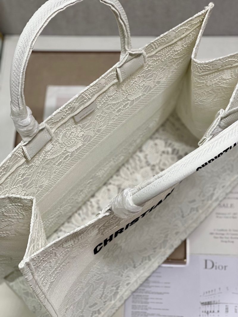 CD Mesh White Book Tote 42cm Bag Canvas 336561