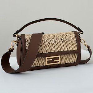FendiI BAGUETTE 27 BAG IN BEIGE RAFFIA AND BROWN CALFSKIN WITH GOLD HARDWARE