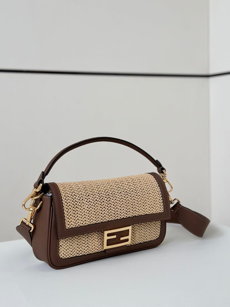 FendiI BAGUETTE 27 BAG IN BEIGE RAFFIA AND BROWN CALFSKIN WITH GOLD HARDWARE