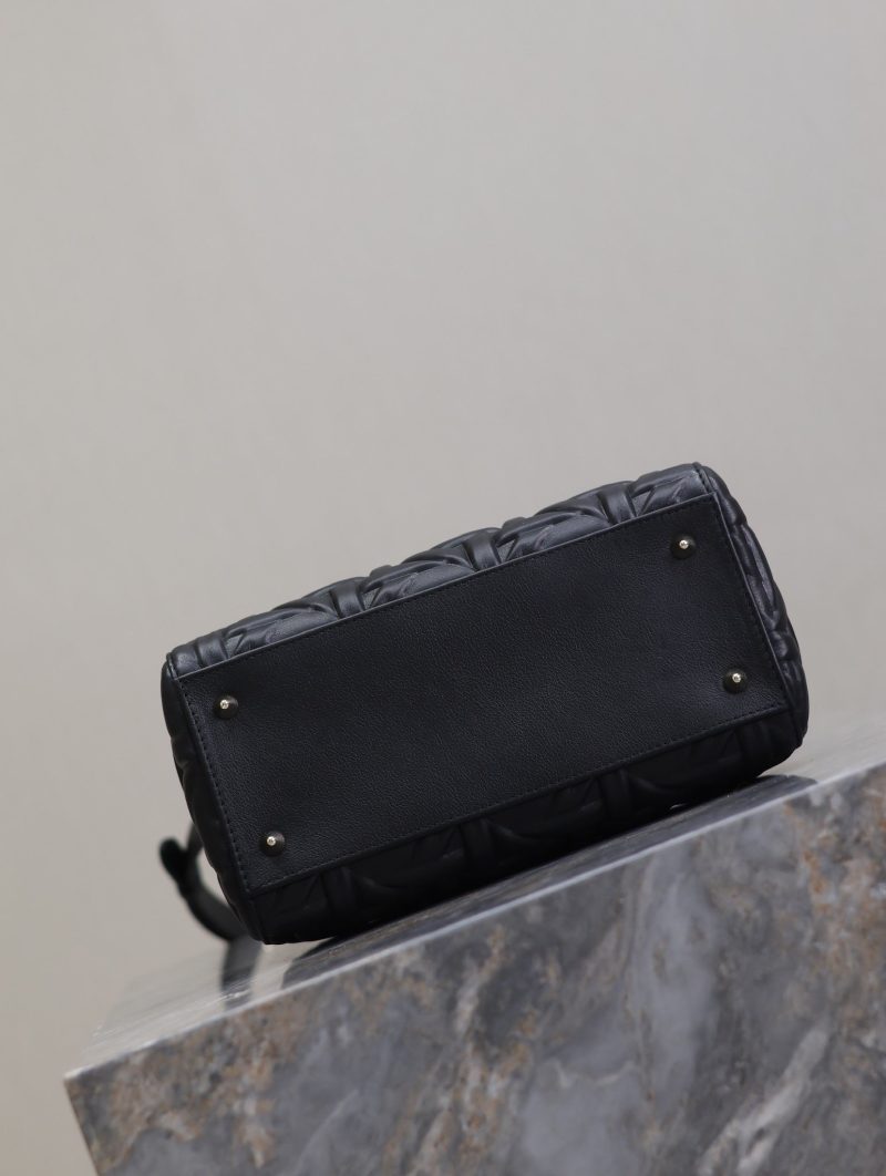 20240819_i1724052218_495_6_jpg Lady Bag 20cm Black Graphic Lambskin