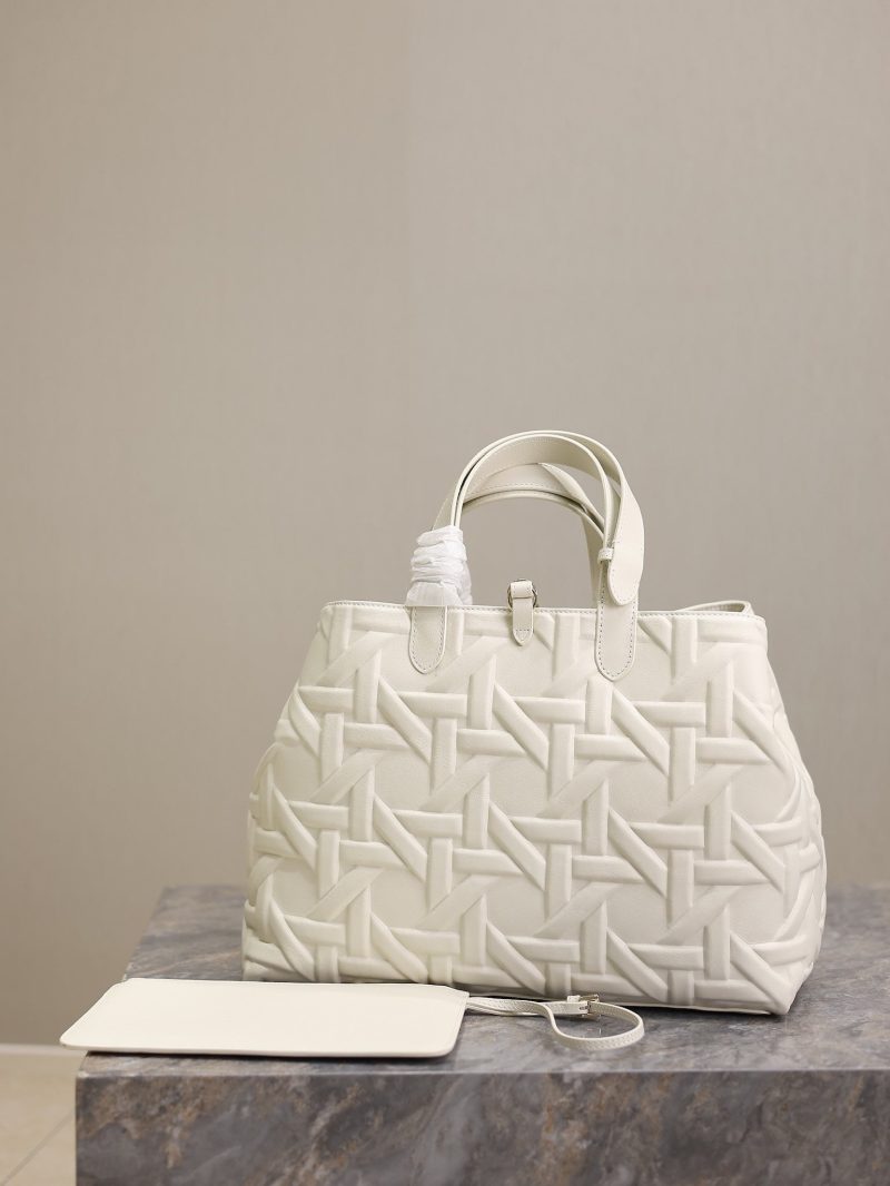 20240820_i1724142055_3061_5_jpg MEDIUM 37 TOUJOURS BAG IN WHITE CANNAGE GRAPHIC LAMBSKIN