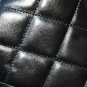 24B Cluth With Chain Black Lambskin Gold Hardware