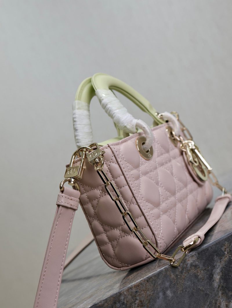 20240914_i1726293988_6038_3_jpg Lady D-Joy Bag 22 Pink Pale Green Lambskin