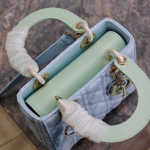 Lady Bag 17cm Celeste Blue Pale Green Lambksin