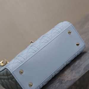 Lady Bag 17cm Celeste Blue Pale Green Lambksin
