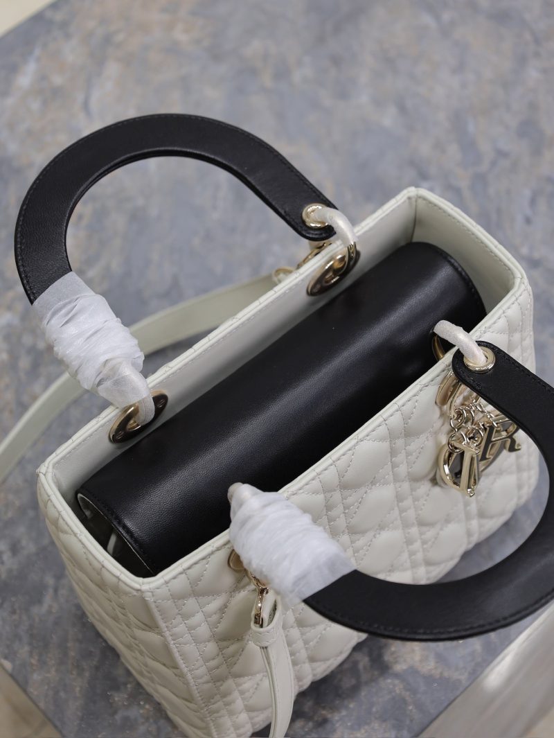 20240914_i1726302883_7617_6_jpg Lady Bag 20cm White Black Lambskin