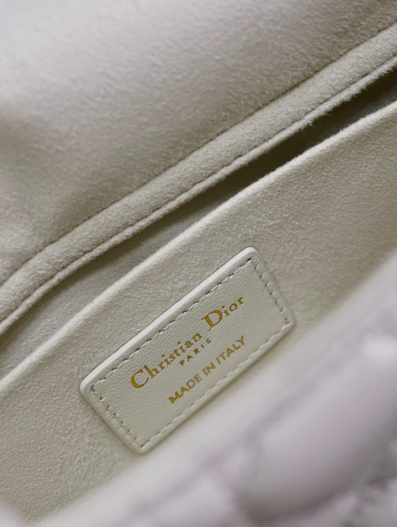 20240914_i1726302954_1693_8_jpg Lady D-Joy Bag 22 White Black Lambskin