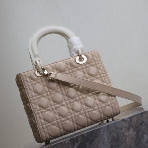 20240914_i1726305693_8783_3_jpg_a59db9b7-42ad-4491-b3e2-43dfcfec506e Lady Bag 20cm Beige White Lambskin