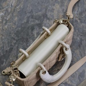 20240914_i1726305797_3215_7_jpg Lady D-Joy Bag 22 Beige White Lambskin