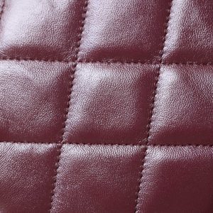 24B Cluth With Chain Burgundy Lambskin Gold Hardware