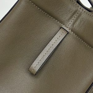 ORIGAMI MINI 19 IN ARMY GREEN LAMBSKIN AND SUEDE