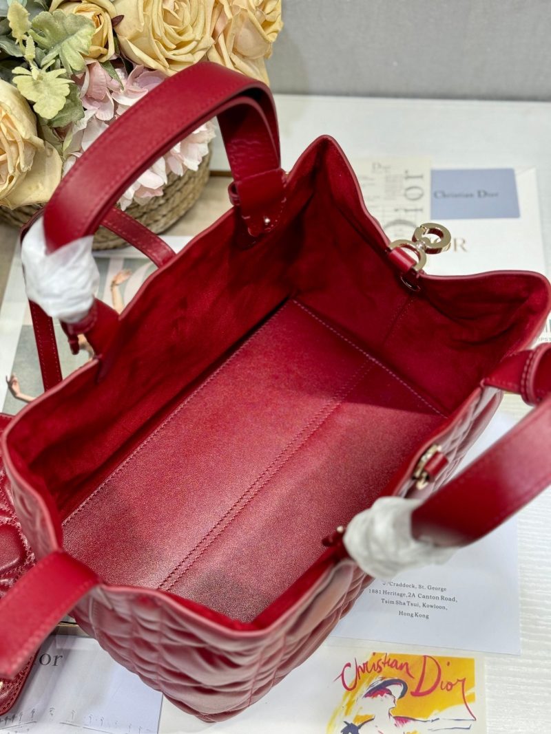 20241024_i1729759164_8828_7_jpg SMALL 28 TOUJOURS BAG IN RUBY RED MACROCANNAGE LAMBSKIN