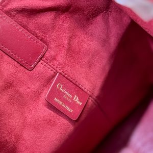 MEDIUM 37 TOUJOURS BAG IN RUBY RED MACROCANNAGE LAMBSKIN