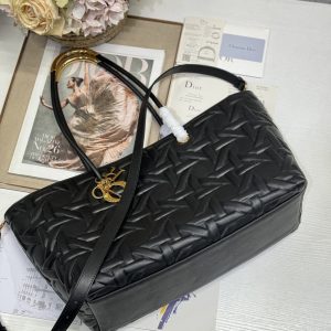 20241030_i1730276879_8446_3_jpg LARGE 41 TOUJOURS BAG IN BLACK MACROCANNAGE LAMBSKIN