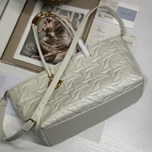 LARGE 41 TOUJOURS BAG IN WHITE MACROCANNAGE LAMBSKIN