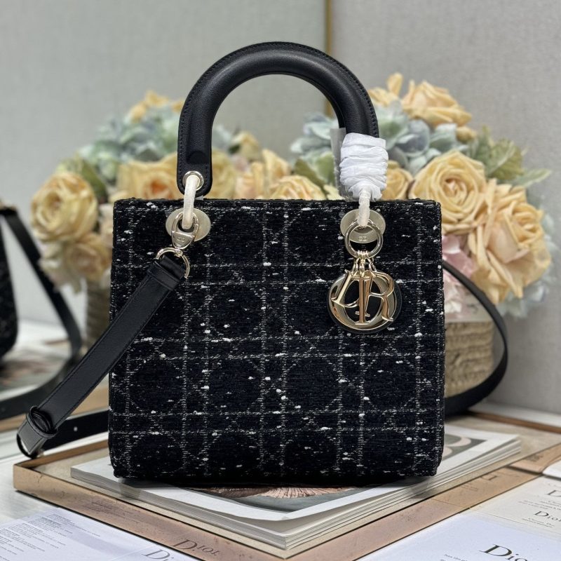 20241031_i1730364102_8872_0_jpg CD Medium Lady 24 Black Lambskin Black White Canvas