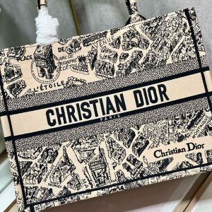 CD Paris Apricot Book Tote 36cm Bag Black beige Canvas 336525