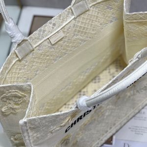 CD Fish Shreds White Book Tote 42cm Bag Canvas 336594