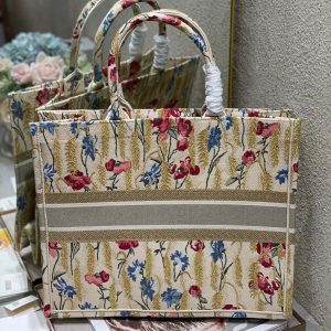 CD Hibiscus Book Tote 42cm Bag Canvas 336576