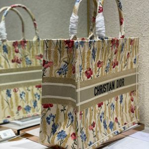 CD Hibiscus Book Tote 42cm Bag Canvas 336576