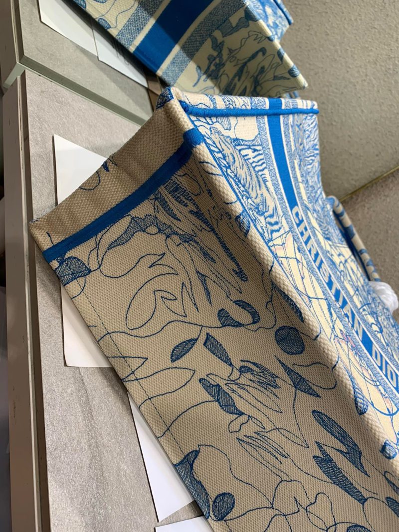 CD Blue Earth Book Tote 42cm Bag Canvas 336591