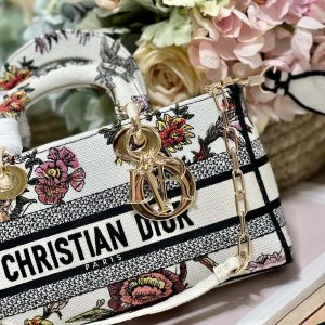 CD Floral White 26 Lady D-Joy Bag Canvas 336636
