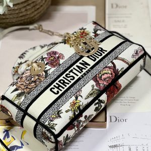 CD Floral White 26 Lady D-Joy Bag Canvas 336636