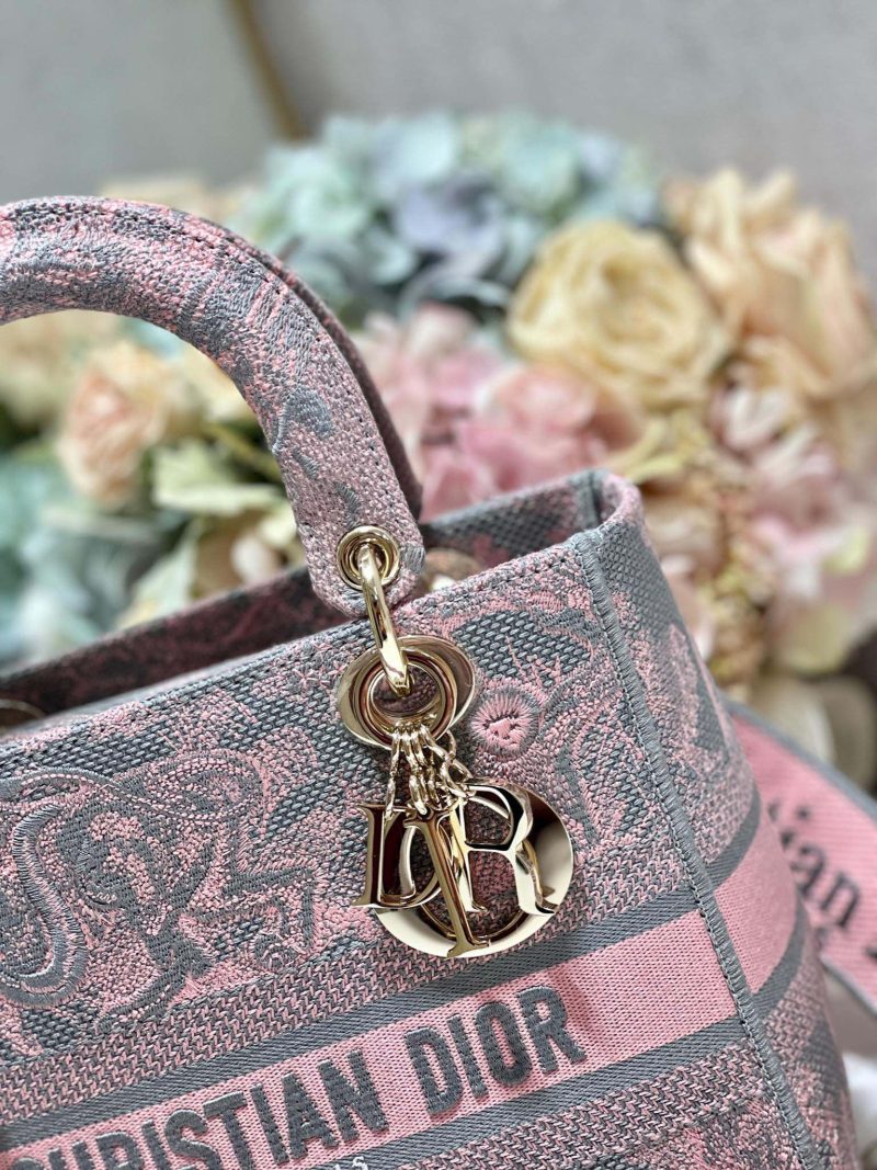 CD New Foundation Tiger 24 Lady Dior Bag Canvas 336733