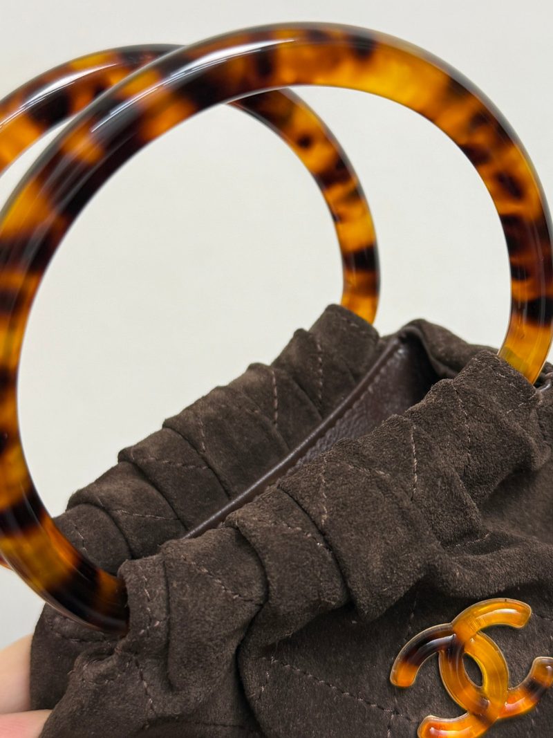 20251119_i1763566957_3585_4_jpg Chanel 2026 Pouch 24cm Dark Brown Tortoiseshell Suede Effect Plexi