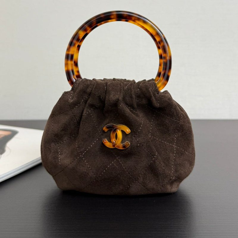 20251119_i1763566957_4310_0_jpg Chanel 2026 Pouch 24cm Dark Brown Tortoiseshell Suede Effect Plexi