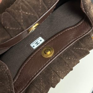 20251119_i1763566957_8402_8_jpg Chanel 2026 Pouch 24cm Dark Brown Tortoiseshell Suede Effect Plexi