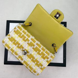38f4a70693f8b4043404d46e53a3b006 CC Spring-Summer 2026 Classic Flap Bag Yellow White Tweed