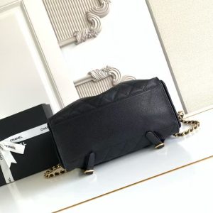 CC 25b Medium Backpack With Chain 23cm Black Caviar GHW