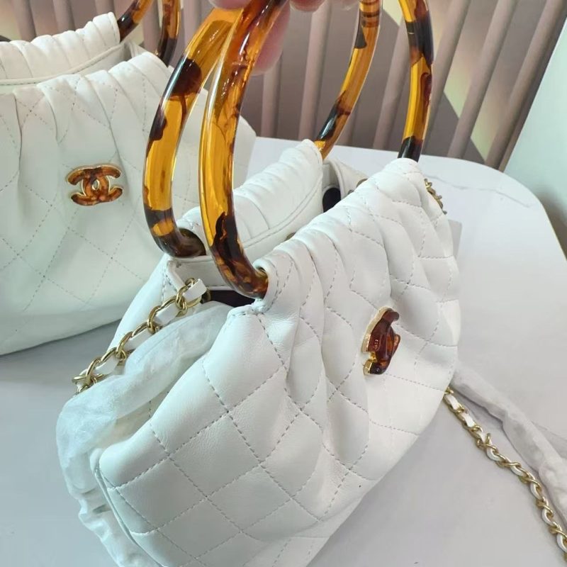 CC 26s Pouch Bag White Calfskin