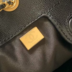 CC 25b Medium Backpack With Chain 23cm Black Caviar GHW