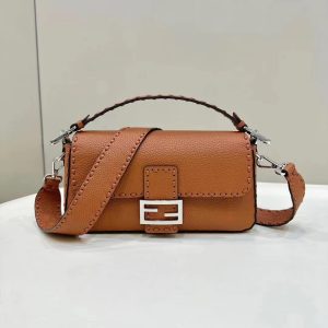 Image_20240313115857_421c1db3-708b-4028-b542-ce71c33ca880 BAGUETTE 27CM TAN CALFSKIN SILVER HARDWARE