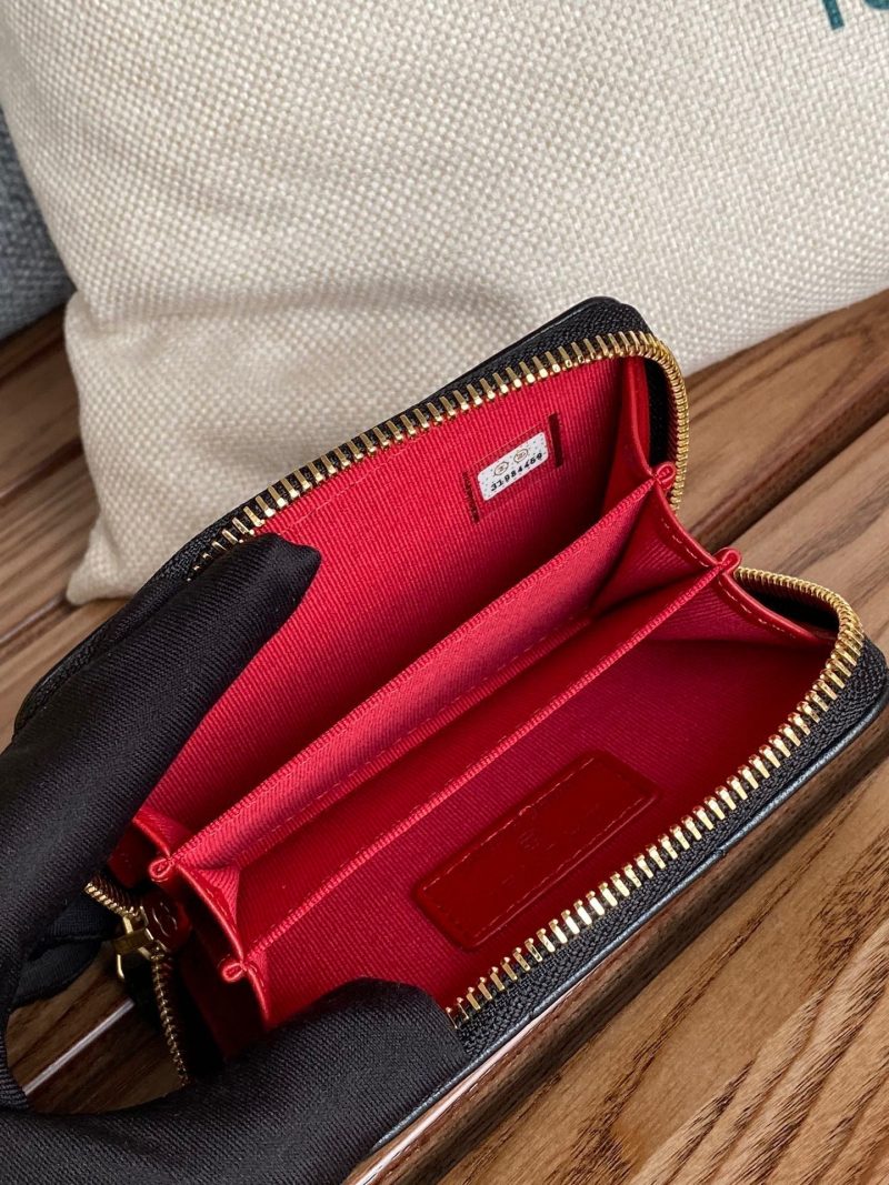 Image_20240318170707_be1e27c6-513f-4cd3-9cf3-3532b6487a9d CC 19 Zipped Coin Purse Lambskin