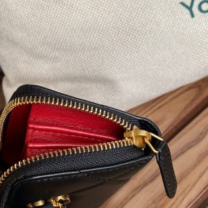 Image_20240318170710_bcadccbb-20ed-4544-be66-2d412e97e227 CC 19 Zipped Coin Purse Lambskin