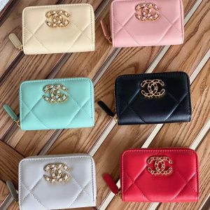 Image_20240318172047_bced0350-f6e3-4231-9be0-f6a78a6ea0ae CC 19 Zipped Coin Purse Lambskin